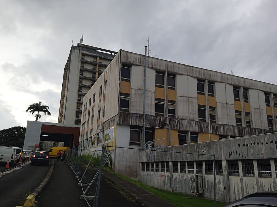 Corps non réclamés au CHU de Guadeloupe : le scandale des morts oubliés