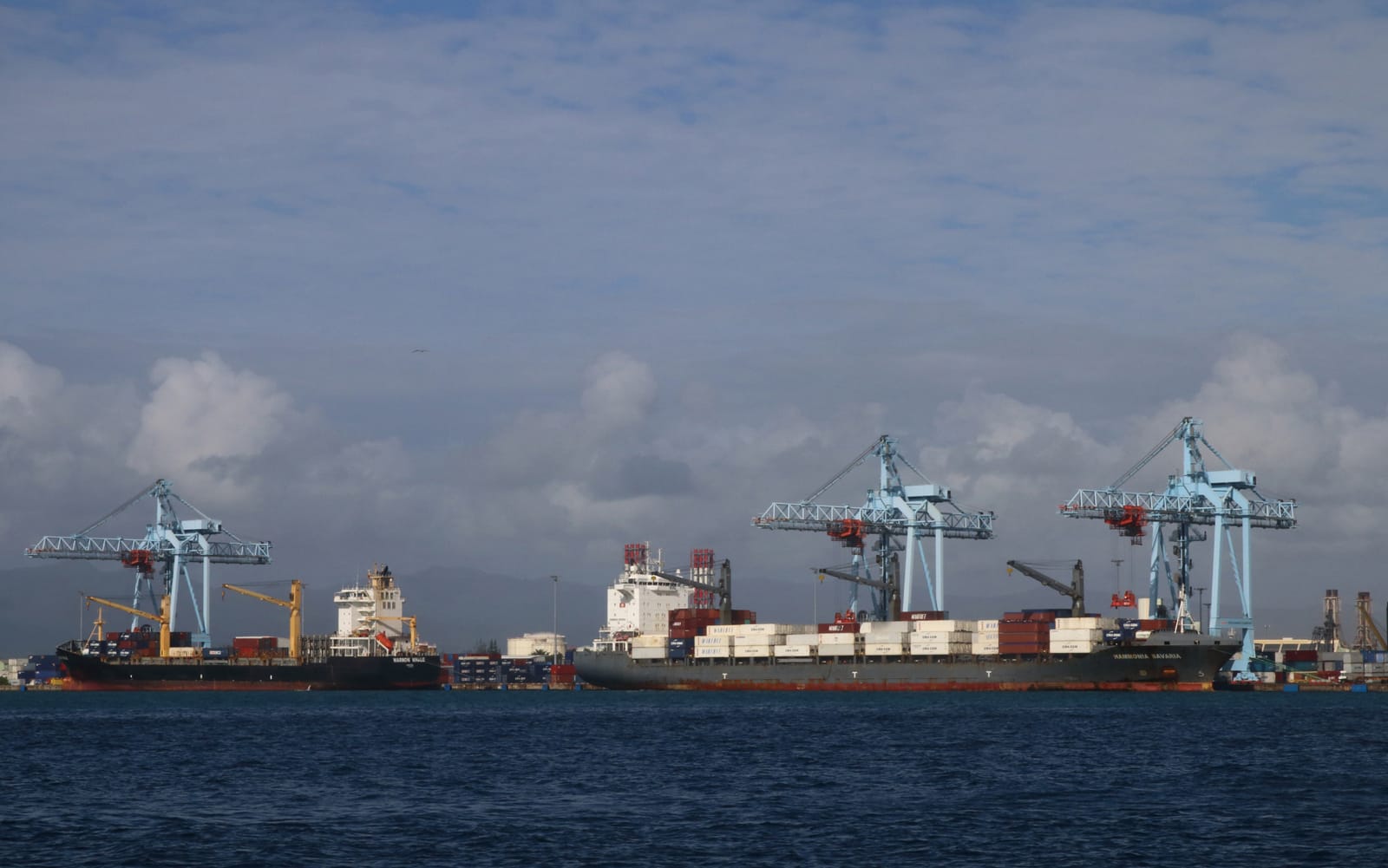 Grève au port de Jarry : quand l'approvisionnement de la Guadeloupe vacille