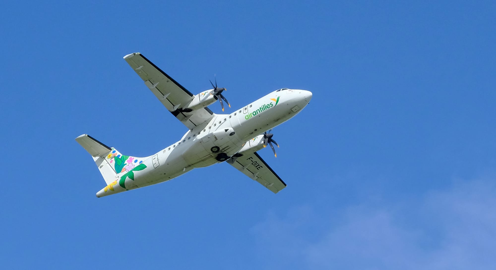 Air Antilles liquidée : la fin d'une compagnie, un vide à combler entre les îles