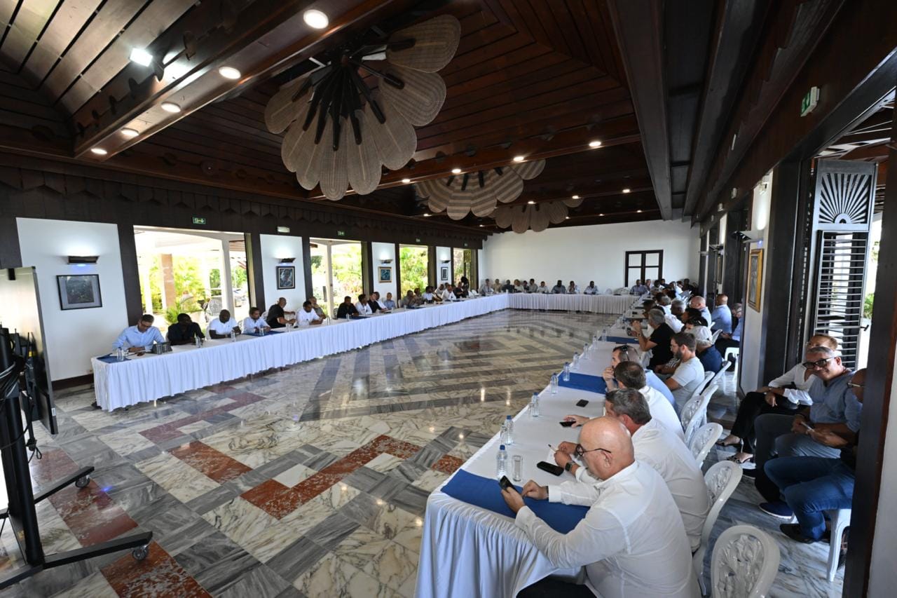 Table ronde BTP et commande publique : le Département de Guadeloupe mobilise entreprises et institutions face à la crise