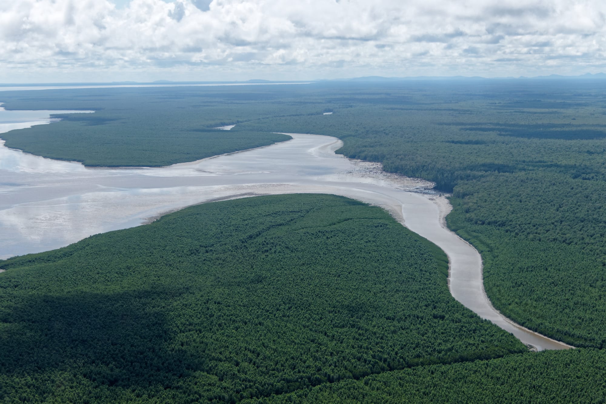 189 sites d'orpaillage illégal dans le Parc amazonien : les autorités Wayana somment l'État de « déclarer la guerre »