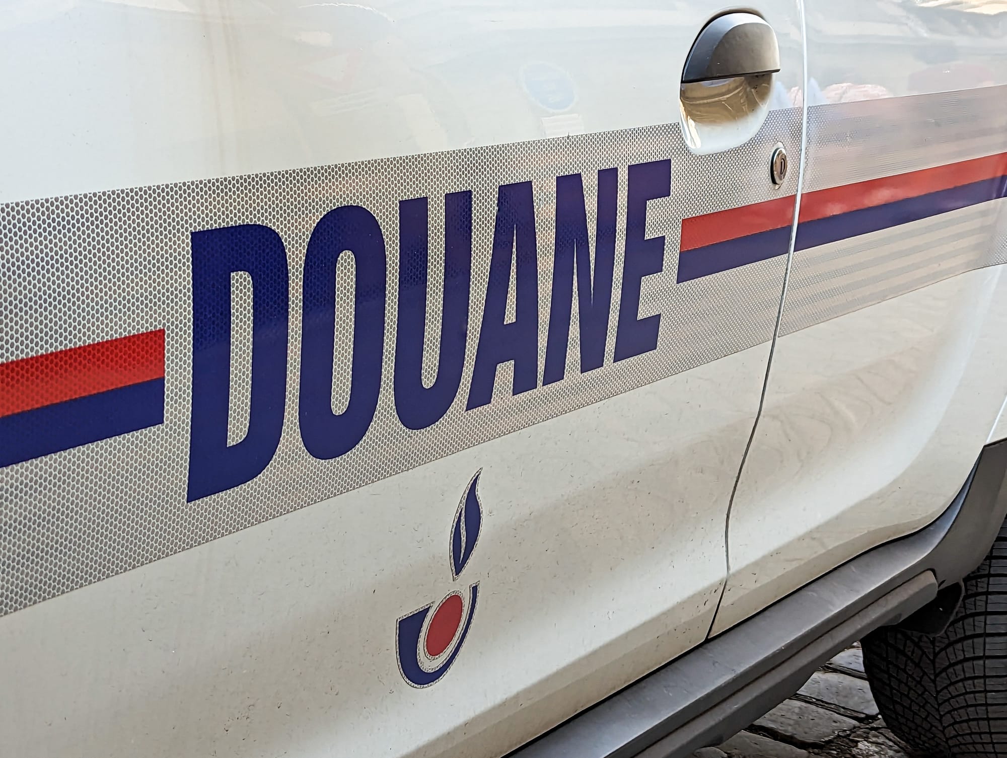 Pillage des Douanes et de la gendarmerie maritime : 11 condamnations à Pointe-à-Pitre, jusqu'à cinq ans de prison ferme